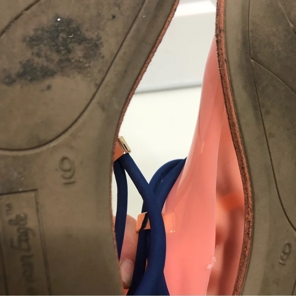American Eagle Blue Gold Strap Sandals 9